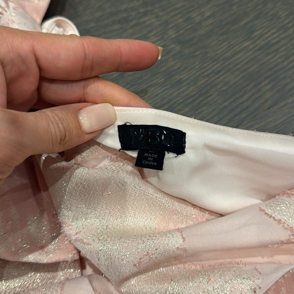 Pre-Owned Revolve NBD Regina Top in Nude Pink size Medium - Picture 5 of 10